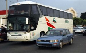 Llaman a paro en la Región Este por nueva ruta de transporte de MetroBus