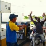 Gobierno baja RD$3.00 al gas propano y sube RD$2.00 a las gasolinas