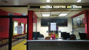 [:es]Ordenan cierre temporal Cinema Centro Cibao[:]