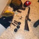 Policía Nacional incauta 10 libras de marihuana, arma de fuego y otros armamentos militares que transportaban en tres vehículos