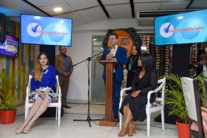 Periodistas Ruth Camil y Yomaira del Rosario lanzan nuevo programa “Vistazo Noticioso“