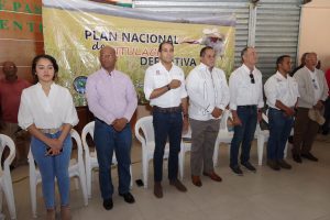 Gobierno inicia trabajos de titulación en Hato Mayor