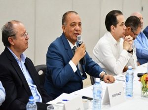 Durán dice trabajará por el Santiago que él cree y presidente ACIS destaca iniciativa