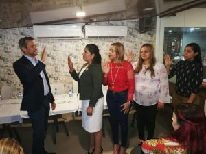 Diputada Rosa Guzmán empaca sus maletas y se juramenta en el PLD junto a su equipo político