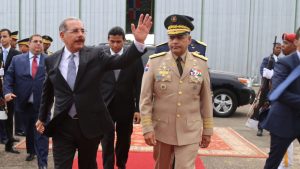 Presidente Danilo Medina saldrá mañana hacia Guatemala.