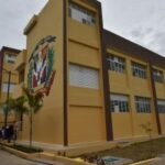 Ministro de Educación, Antonio Peña Mirabal, afirma Danilo Medina ha construido 1,180 centros escolares que aportan 20,203 nuevas aulas al sistema educativo