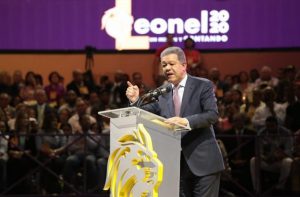 Temístocles Montás anuncia que el PLD se opondrá a candidatura presidencial de @LeonelFernandez